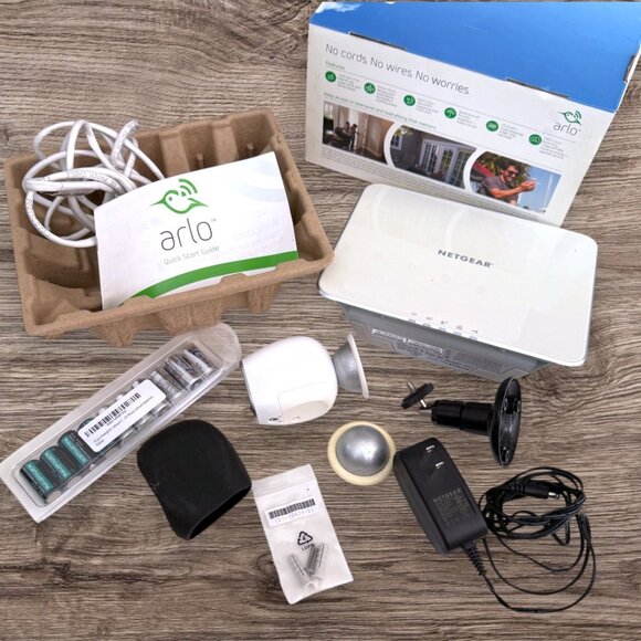 NETGEAR Arlo VMS3130 HD Wireless Security Camera System - Picture 1 of 11